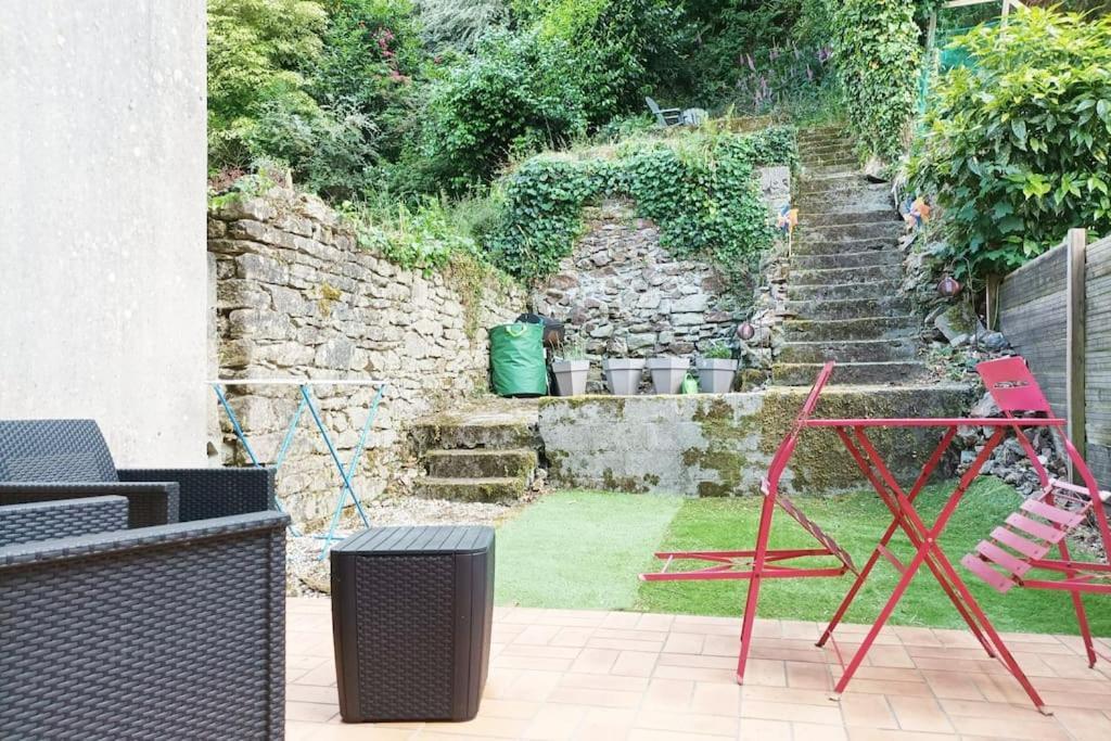 Oo Le Jardin Oo Paisible équipé Et Bien Placé